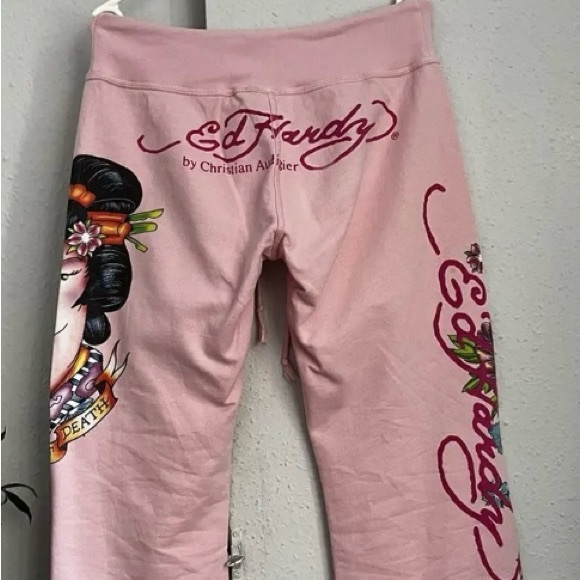 Ed Hardy Pink Graphic Sweatpants - Picture 2 of 9